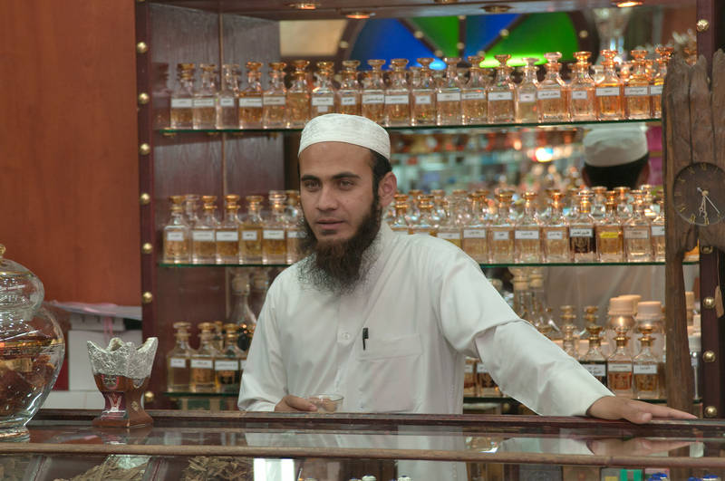 Marchand de parfums au Souq Waqif