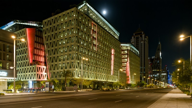 Rues désertes à Lusail