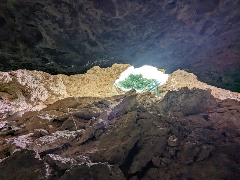 A l'intérieur du gouffre d'Al Hamam