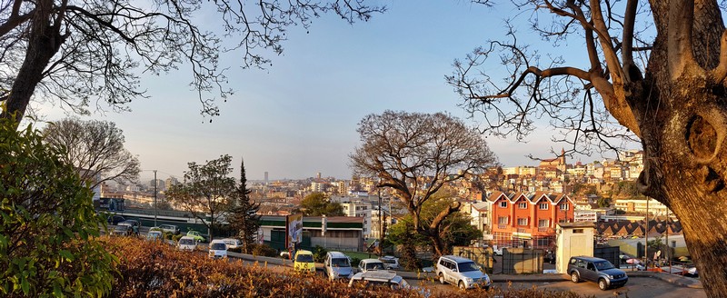 Vue sur Tananarive depuis la place de l'Indépendance