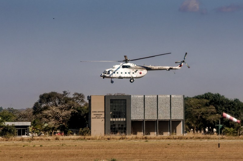 Hélicoptère militaire de la Zambia Air Force